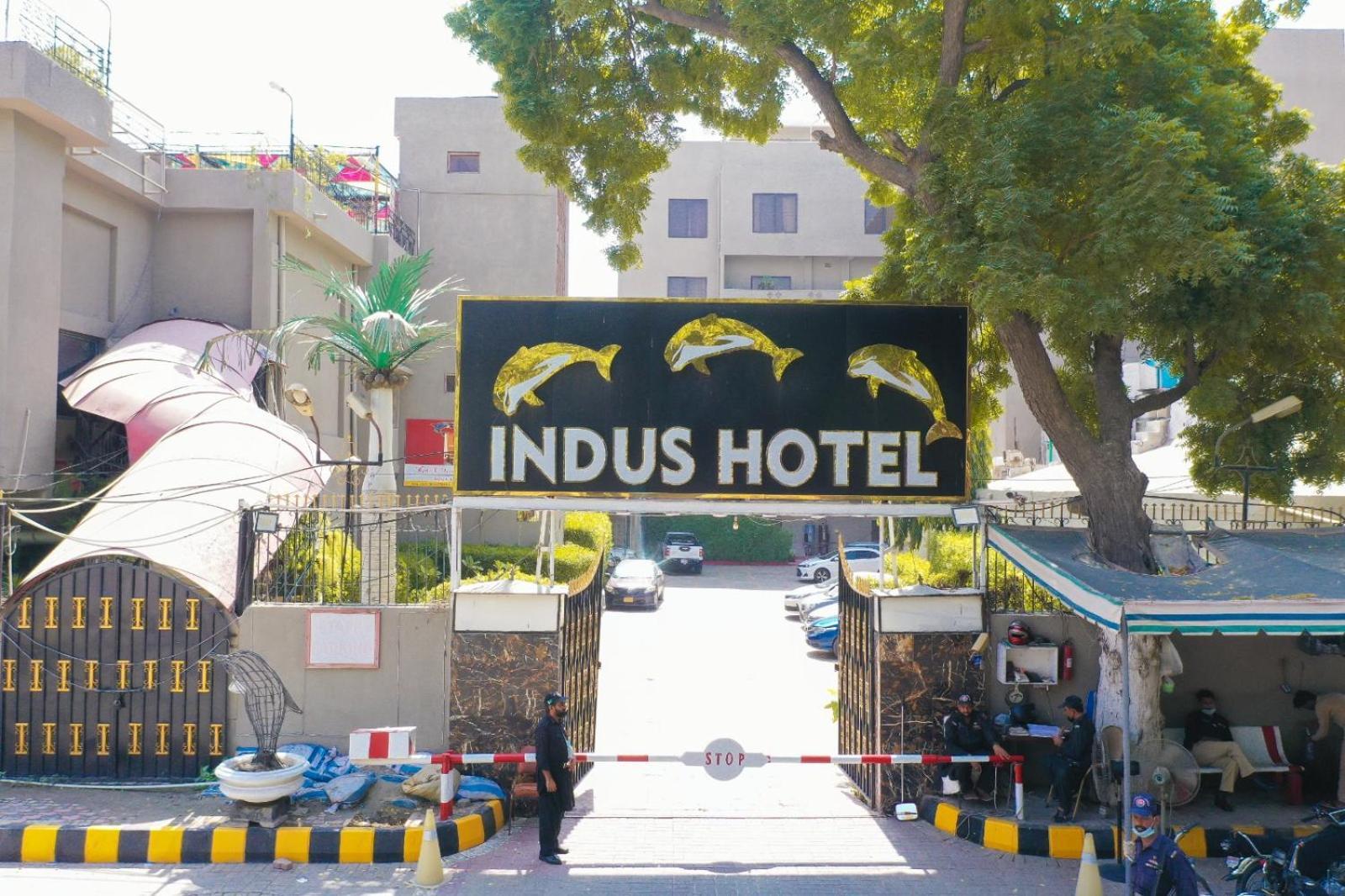 היידראבאד Indus Hotel מראה חיצוני תמונה
