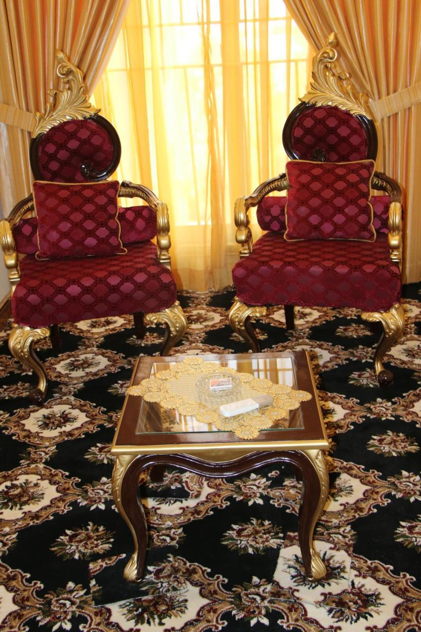 היידראבאד Indus Hotel מראה חיצוני תמונה